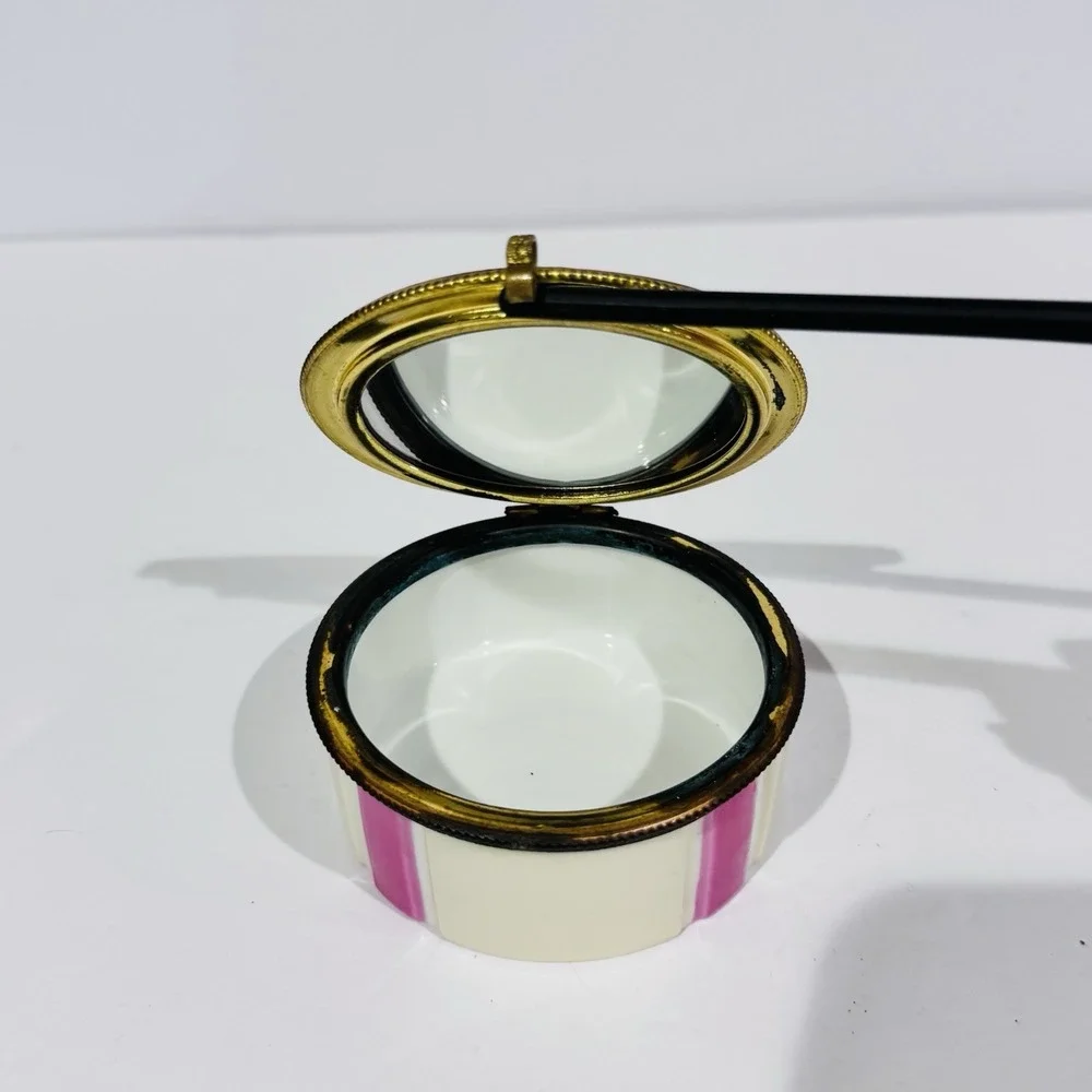 Vintage Hand Painted‎ Porcelain Mirrored Powder Trinket Box Vanity Decor